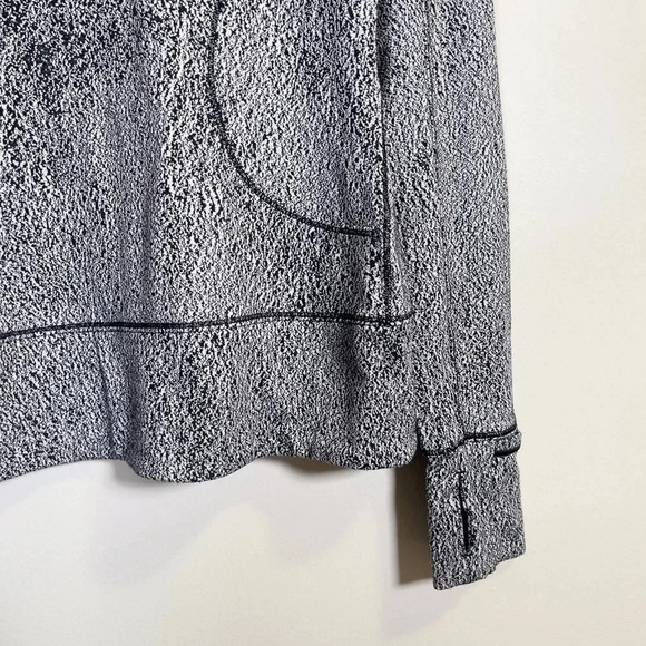 LULULEMON | RUSH HOUR LONG SLEEVE LUON SPRAY JACQUARD WHITE BLACK - Picture 9 of 16